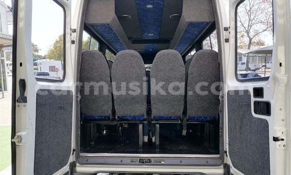 Tenga Tsaru IVECO Massif Chena Mota in Beitbridge in Matabeleland South Tenga Tsaru IVECO Massif Chena Mota in Beitbridge in Matabeleland South