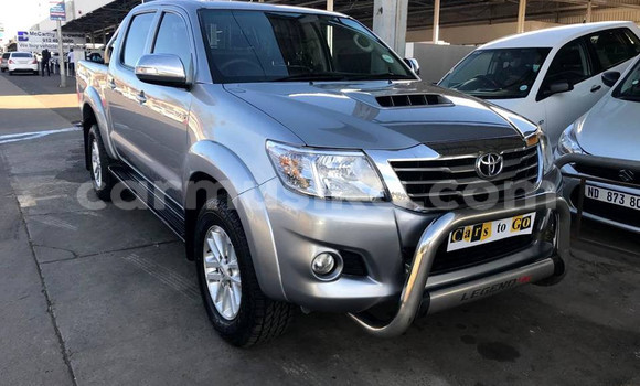 Tenga Tsaru Toyota Hilux Sirivha Mota in Beitbridge in Matabeleland South Tenga Tsaru Toyota Hilux Sirivha Mota in Beitbridge in Matabeleland South