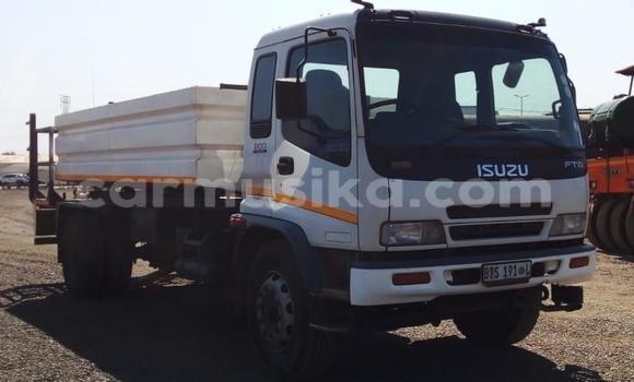Buy Used Isuzu FTR 850 White Truck in Beitbridge in Matabeleland South Buy Used Isuzu FTR 850 White Truck in Beitbridge in Matabeleland South