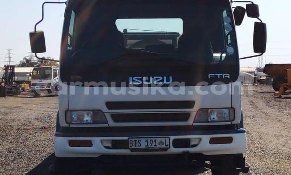 Buy Used Isuzu FTR 850 White Truck in Beitbridge in Matabeleland South Buy Used Isuzu FTR 850 White Truck in Beitbridge in Matabeleland South