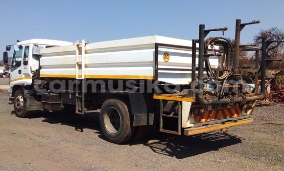 Buy Used Isuzu FTR 850 White Truck in Beitbridge in Matabeleland South Buy Used Isuzu FTR 850 White Truck in Beitbridge in Matabeleland South