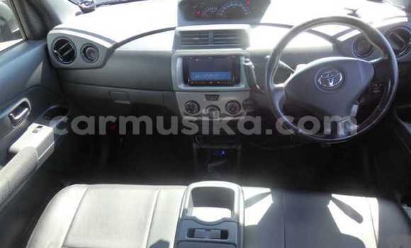 Nunua Ilio tumika Toyota bB Nyeusi Gari ndani ya Beitbridge nchini Matabeleland Kusini Nunua Ilio tumika Toyota bB Nyeusi Gari ndani ya Beitbridge nchini Matabeleland Kusini