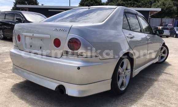 Acheter Occasion Voiture Toyota Altezza Gris à Beitbridge, Matabeleland South Acheter Occasion Voiture Toyota Altezza Gris à Beitbridge, Matabeleland South