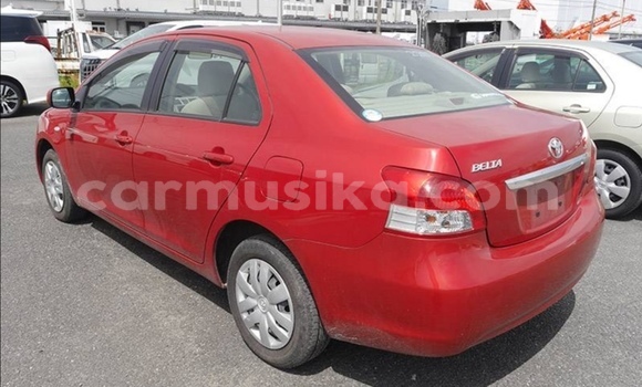Acheter Occasion Voiture Toyota Belta Rouge à Beitbridge, Matabeleland South Acheter Occasion Voiture Toyota Belta Rouge à Beitbridge, Matabeleland South