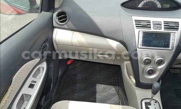 Acheter Occasion Voiture Toyota Belta Rouge à Beitbridge, Matabeleland South Acheter Occasion Voiture Toyota Belta Rouge à Beitbridge, Matabeleland South