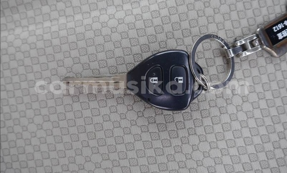 Acheter Occasion Voiture Toyota Belta Rouge à Beitbridge, Matabeleland South Acheter Occasion Voiture Toyota Belta Rouge à Beitbridge, Matabeleland South