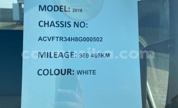 Acheter Occasion Utilitaire Isuzu FTR 850 Blanc à Beitbridge, Matabeleland South Acheter Occasion Utilitaire Isuzu FTR 850 Blanc à Beitbridge, Matabeleland South