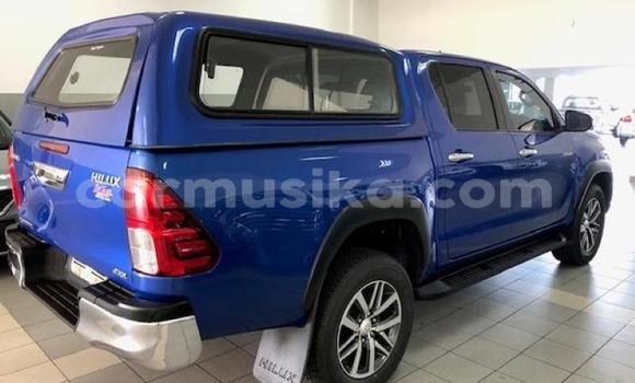 Tenga Tsaru Toyota Hilux Bhuruu Mota in Bulawayo in Bulawayo Tenga Tsaru Toyota Hilux Bhuruu Mota in Bulawayo in Bulawayo