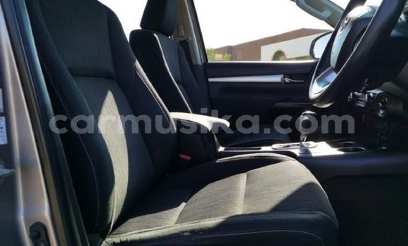 Acheter Occasion Voiture Toyota Hilux Autre à Beitbridge, Matabeleland South Acheter Occasion Voiture Toyota Hilux Autre à Beitbridge, Matabeleland South