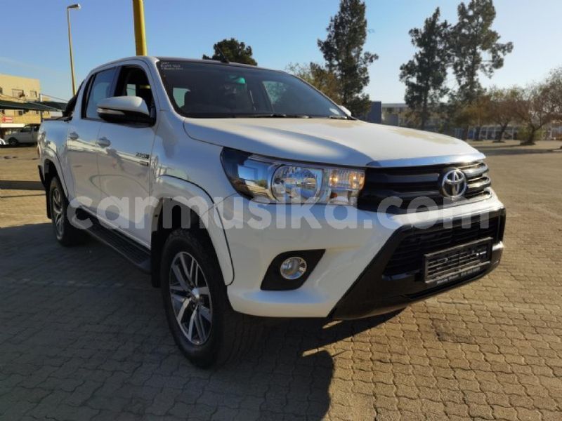 Big with watermark toyota hilux matabeleland south beitbridge 24145