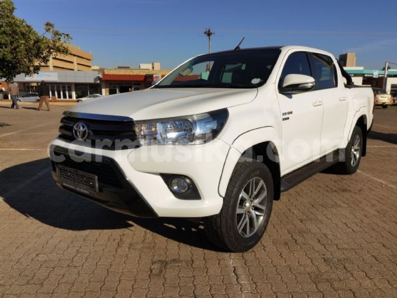 Big with watermark toyota hilux matabeleland south beitbridge 24145