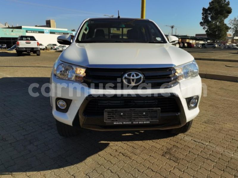 Big with watermark toyota hilux matabeleland south beitbridge 24145