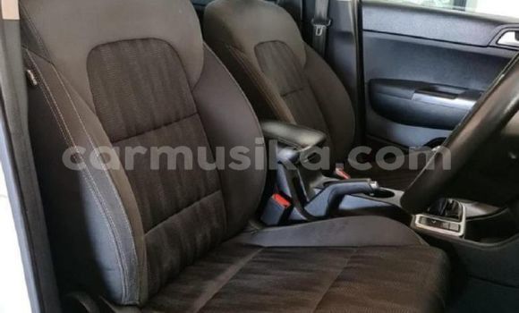 Acheter Occasion Voiture Kia Sportage Blanc à Beitbridge, Matabeleland South Acheter Occasion Voiture Kia Sportage Blanc à Beitbridge, Matabeleland South