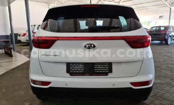 Acheter Occasion Voiture Kia Sportage Blanc à Beitbridge, Matabeleland South Acheter Occasion Voiture Kia Sportage Blanc à Beitbridge, Matabeleland South