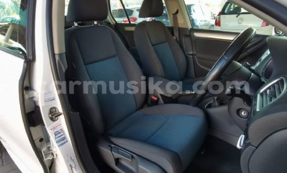 Tenga Tsaru Volkswagen Golf Chena Mota in Beitbridge in Matabeleland South Tenga Tsaru Volkswagen Golf Chena Mota in Beitbridge in Matabeleland South