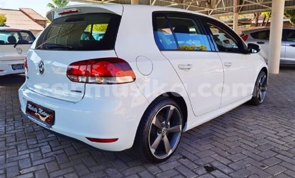 Tenga Tsaru Volkswagen Golf Chena Mota in Beitbridge in Matabeleland South Tenga Tsaru Volkswagen Golf Chena Mota in Beitbridge in Matabeleland South