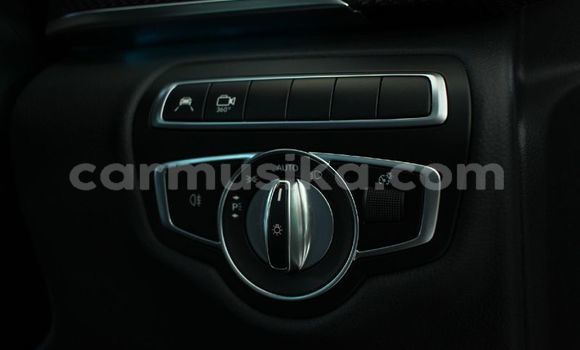 Acheter Occasion Voiture Mercedes‒Benz V-klasse Autre à Beitbridge, Matabeleland South Acheter Occasion Voiture Mercedes‒Benz V-klasse Autre à Beitbridge, Matabeleland South