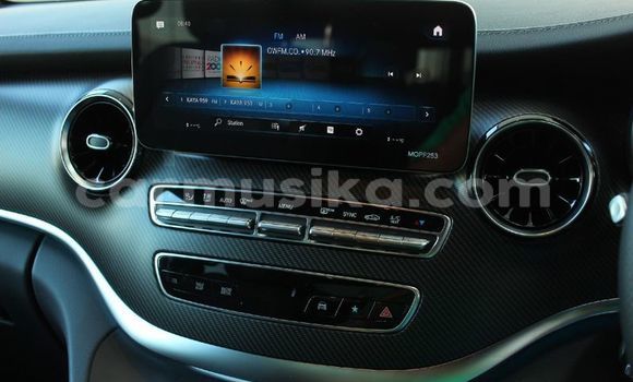 Acheter Occasion Voiture Mercedes‒Benz V-klasse Autre à Beitbridge, Matabeleland South Acheter Occasion Voiture Mercedes‒Benz V-klasse Autre à Beitbridge, Matabeleland South