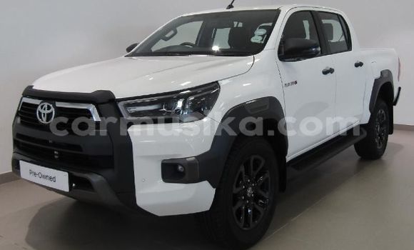 Acheter Occasion Voiture Toyota Hilux Blanc à Beitbridge, Matabeleland South