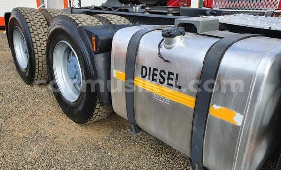 Acheter Occasion Utilitaire DAF CF Blanc à Beitbridge, Matabeleland South Acheter Occasion Utilitaire DAF CF Blanc à Beitbridge, Matabeleland South