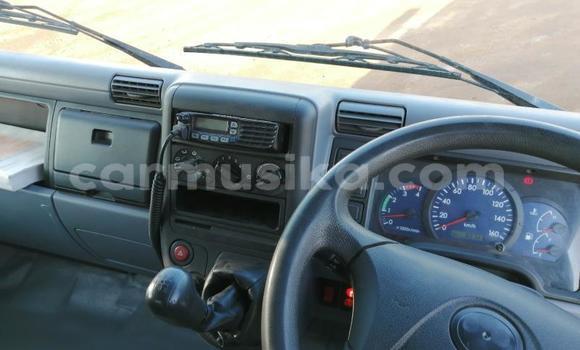 Nunua Ilio tumika Mitsubishi Canter Nyeupe Lori ndani ya Beitbridge nchini Matabeleland Kusini Nunua Ilio tumika Mitsubishi Canter Nyeupe Lori ndani ya Beitbridge nchini Matabeleland Kusini