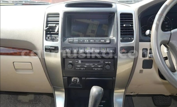 Tenga Tsaru Toyota Prado Chena Mota in Beitbridge in Matabeleland South Tenga Tsaru Toyota Prado Chena Mota in Beitbridge in Matabeleland South