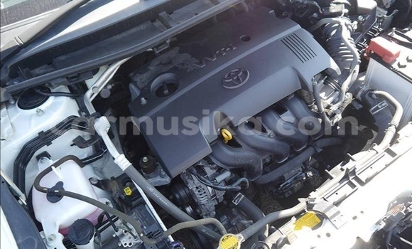 Nunua Ilio tumika Toyota Premio Nyeupe Gari ndani ya Beitbridge nchini Matabeleland Kusini Nunua Ilio tumika Toyota Premio Nyeupe Gari ndani ya Beitbridge nchini Matabeleland Kusini