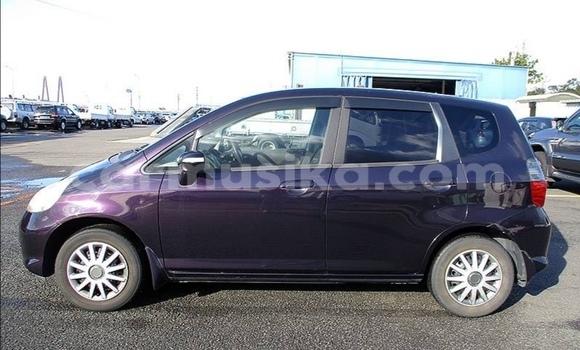 Acheter Occasion Voiture Honda Fit Beige à Beitbridge, Matabeleland South Acheter Occasion Voiture Honda Fit Beige à Beitbridge, Matabeleland South