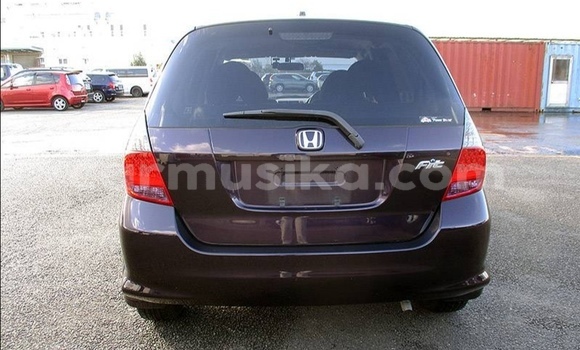 Acheter Occasion Voiture Honda Fit Beige à Beitbridge, Matabeleland South Acheter Occasion Voiture Honda Fit Beige à Beitbridge, Matabeleland South