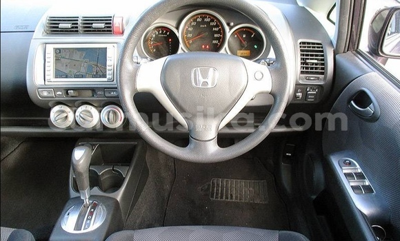 Acheter Occasion Voiture Honda Fit Beige à Beitbridge, Matabeleland South Acheter Occasion Voiture Honda Fit Beige à Beitbridge, Matabeleland South