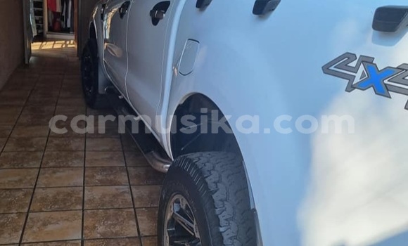 Buy Used Ford Ranger White Car in Beitbridge in Matabeleland South Buy Used Ford Ranger White Car in Beitbridge in Matabeleland South