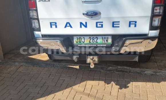 Buy Used Ford Ranger White Car in Beitbridge in Matabeleland South Buy Used Ford Ranger White Car in Beitbridge in Matabeleland South