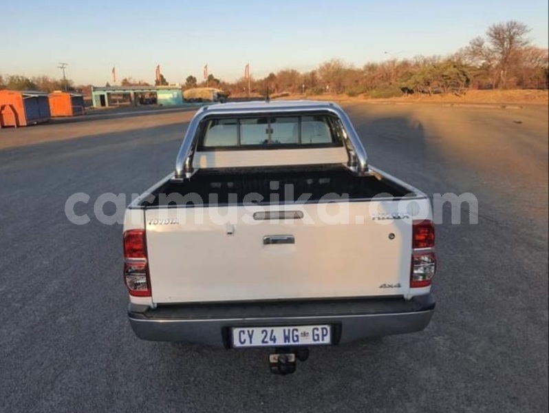 Big with watermark toyota hilux matabeleland south beitbridge 24169