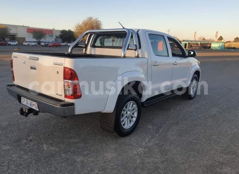 Big with watermark toyota hilux matabeleland south beitbridge 24169