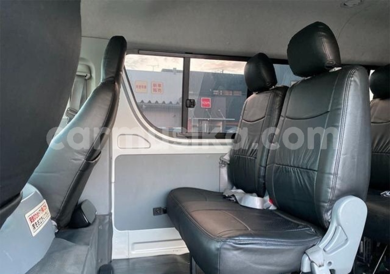 Big with watermark toyota hiace matabeleland south beitbridge 24180