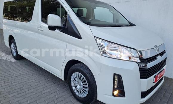 Nunua Ilio tumika Toyota Hiace Nyeupe Gari ndani ya Beitbridge nchini Matabeleland Kusini