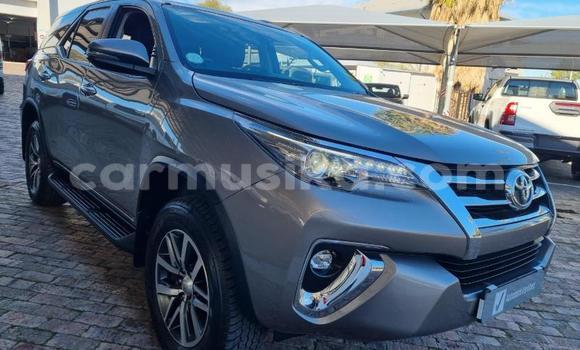 Tenga Tsaru Toyota Fortuner Sirivha Mota in Beitbridge in Matabeleland South Tenga Tsaru Toyota Fortuner Sirivha Mota in Beitbridge in Matabeleland South