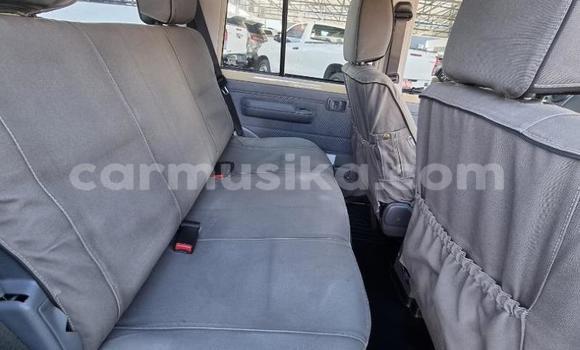 Tenga Tsaru Toyota Land Cruiser Sirivha Mota in Beitbridge in Matabeleland South Tenga Tsaru Toyota Land Cruiser Sirivha Mota in Beitbridge in Matabeleland South