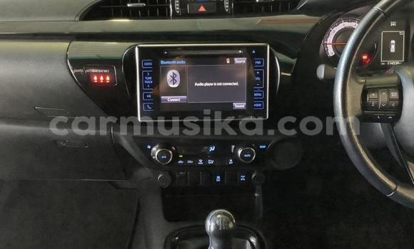 Tenga Tsaru Toyota Hilux Chena Mota in Beitbridge in Matabeleland South Tenga Tsaru Toyota Hilux Chena Mota in Beitbridge in Matabeleland South