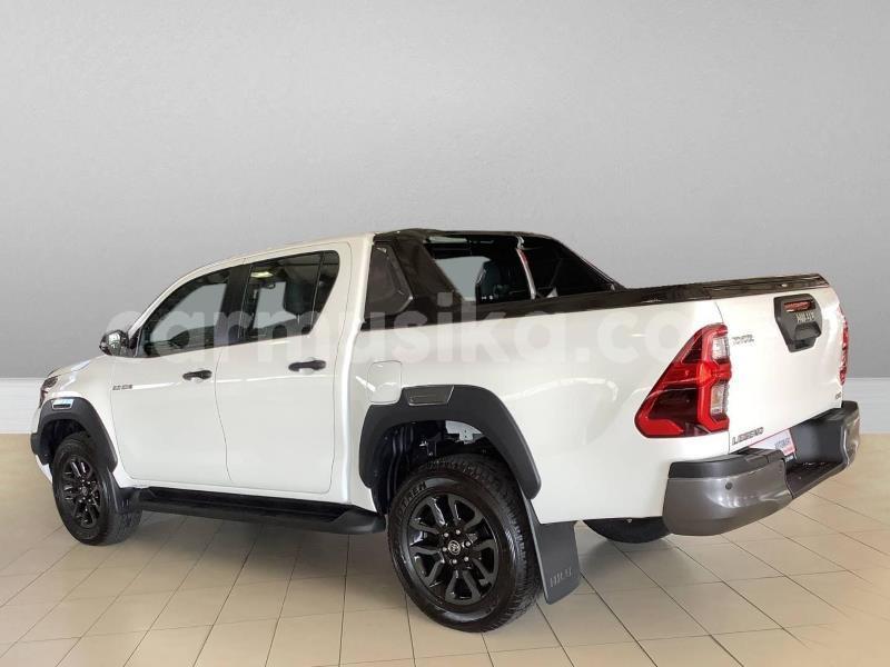 Big with watermark toyota hilux matabeleland south beitbridge 24202