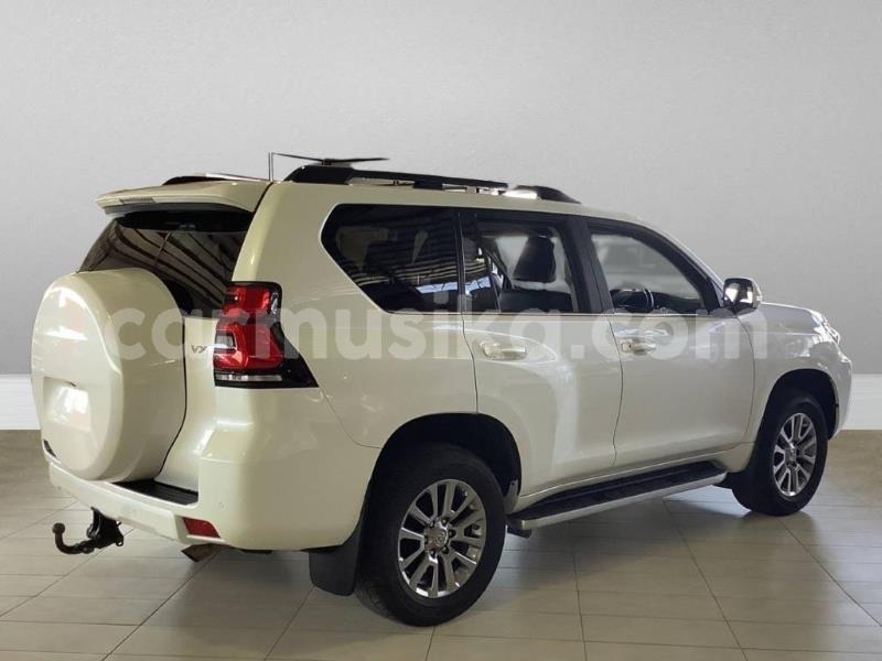 Big with watermark toyota land cruiser prado matabeleland south beitbridge 24203