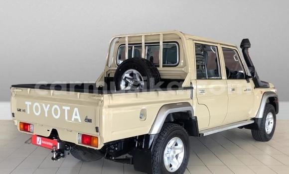 Tenga Tsaru Toyota Land Cruiser Sirivha Mota in Beitbridge in Matabeleland South Tenga Tsaru Toyota Land Cruiser Sirivha Mota in Beitbridge in Matabeleland South