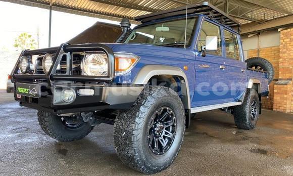 Acheter Occasion Voiture Toyota Land Cruiser Bleu à Beitbridge, Matabeleland South Acheter Occasion Voiture Toyota Land Cruiser Bleu à Beitbridge, Matabeleland South