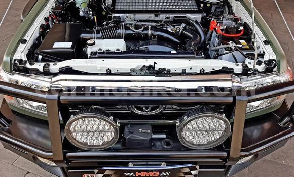 Acheter Occasion Voiture Toyota Land Cruiser Bleu à Beitbridge, Matabeleland South Acheter Occasion Voiture Toyota Land Cruiser Bleu à Beitbridge, Matabeleland South