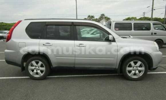 Acheter Occasion Voiture Nissan X–Trail Gris à Beitbridge, Matabeleland South Acheter Occasion Voiture Nissan X–Trail Gris à Beitbridge, Matabeleland South
