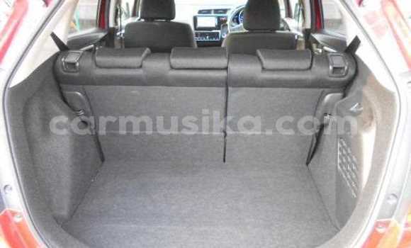 Acheter Occasion Voiture Honda Fit Rouge à Beitbridge, Matabeleland South Acheter Occasion Voiture Honda Fit Rouge à Beitbridge, Matabeleland South