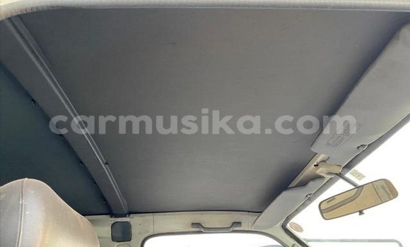 Acheter Occasion Voiture Toyota Hiace Blanc à Beitbridge, Matabeleland South Acheter Occasion Voiture Toyota Hiace Blanc à Beitbridge, Matabeleland South