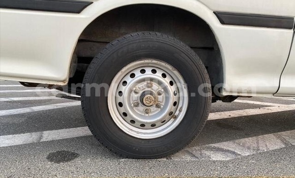 Acheter Occasion Voiture Toyota Hiace Blanc à Beitbridge, Matabeleland South Acheter Occasion Voiture Toyota Hiace Blanc à Beitbridge, Matabeleland South