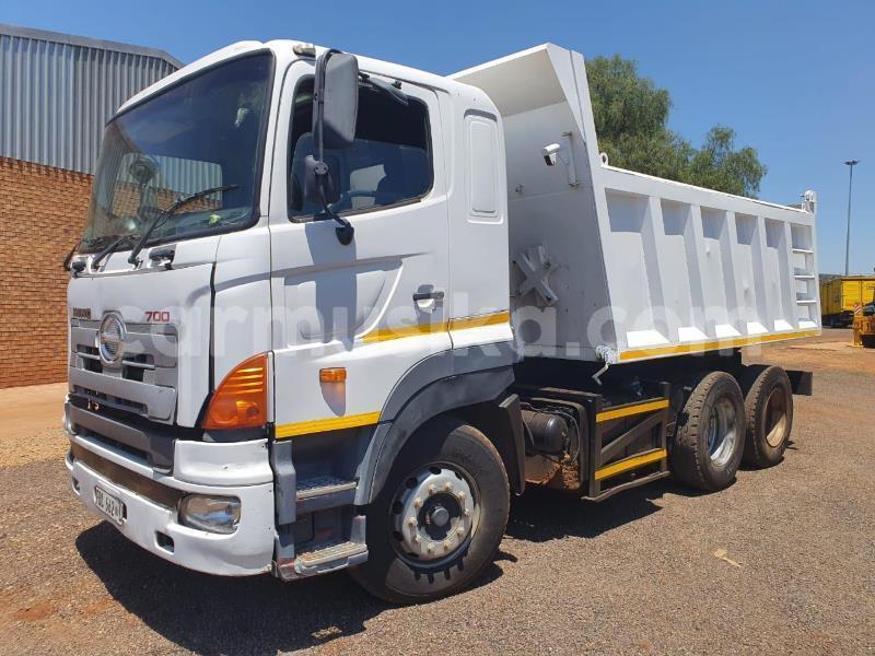 Big with watermark toyota dyna matabeleland south beitbridge 24220