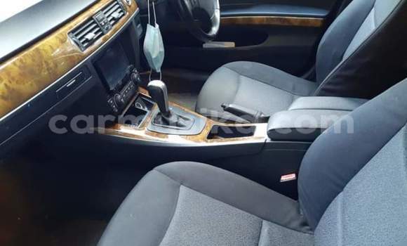 Tenga Tsaru BMW 3–Series Zvimwe Mota in Harare in Harare Tenga Tsaru BMW 3–Series Zvimwe Mota in Harare in Harare